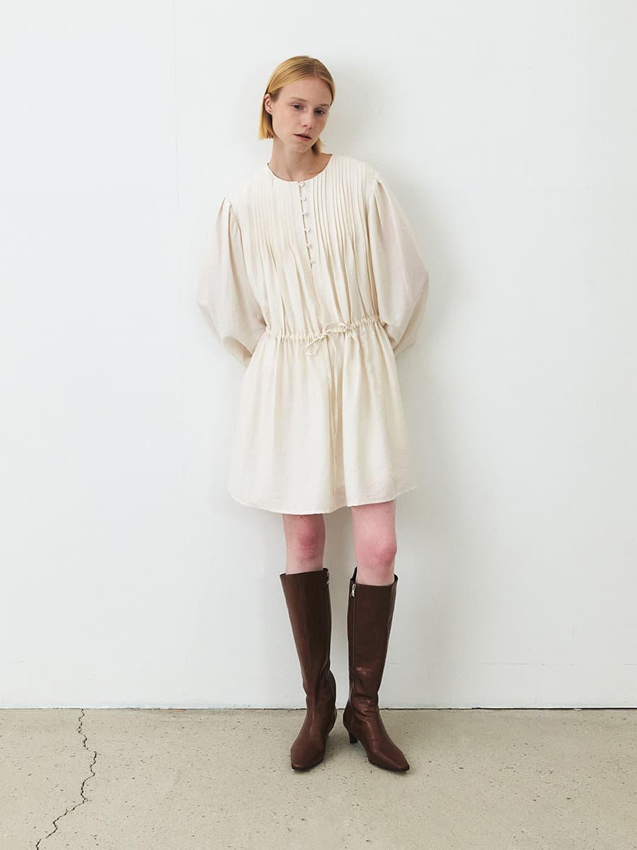 TFF ROUND NECK PINTUCK MIDI DRESS_IVORY