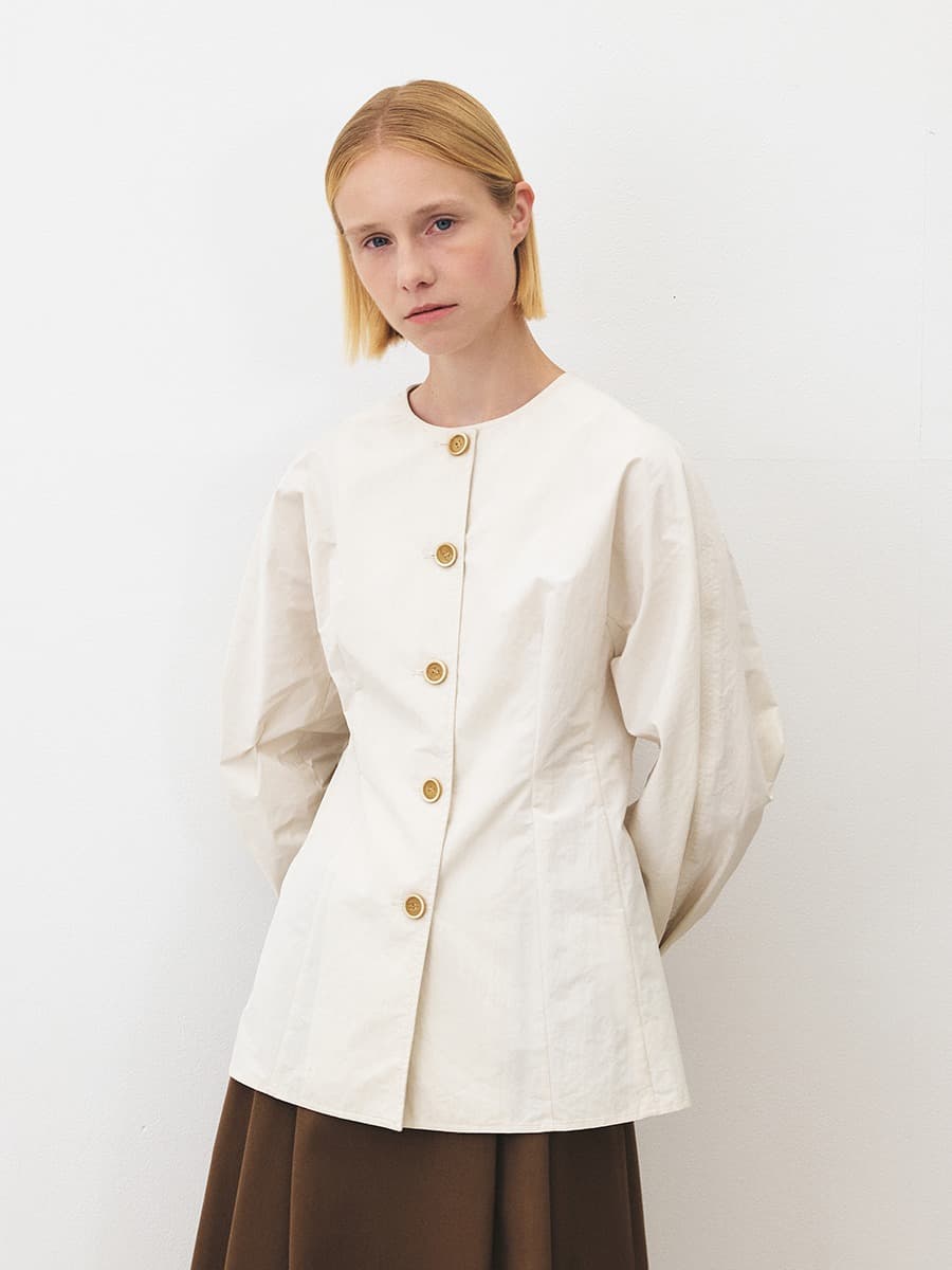TFF ROUND NECK LINE BLOUSE_CREAM BEIGE