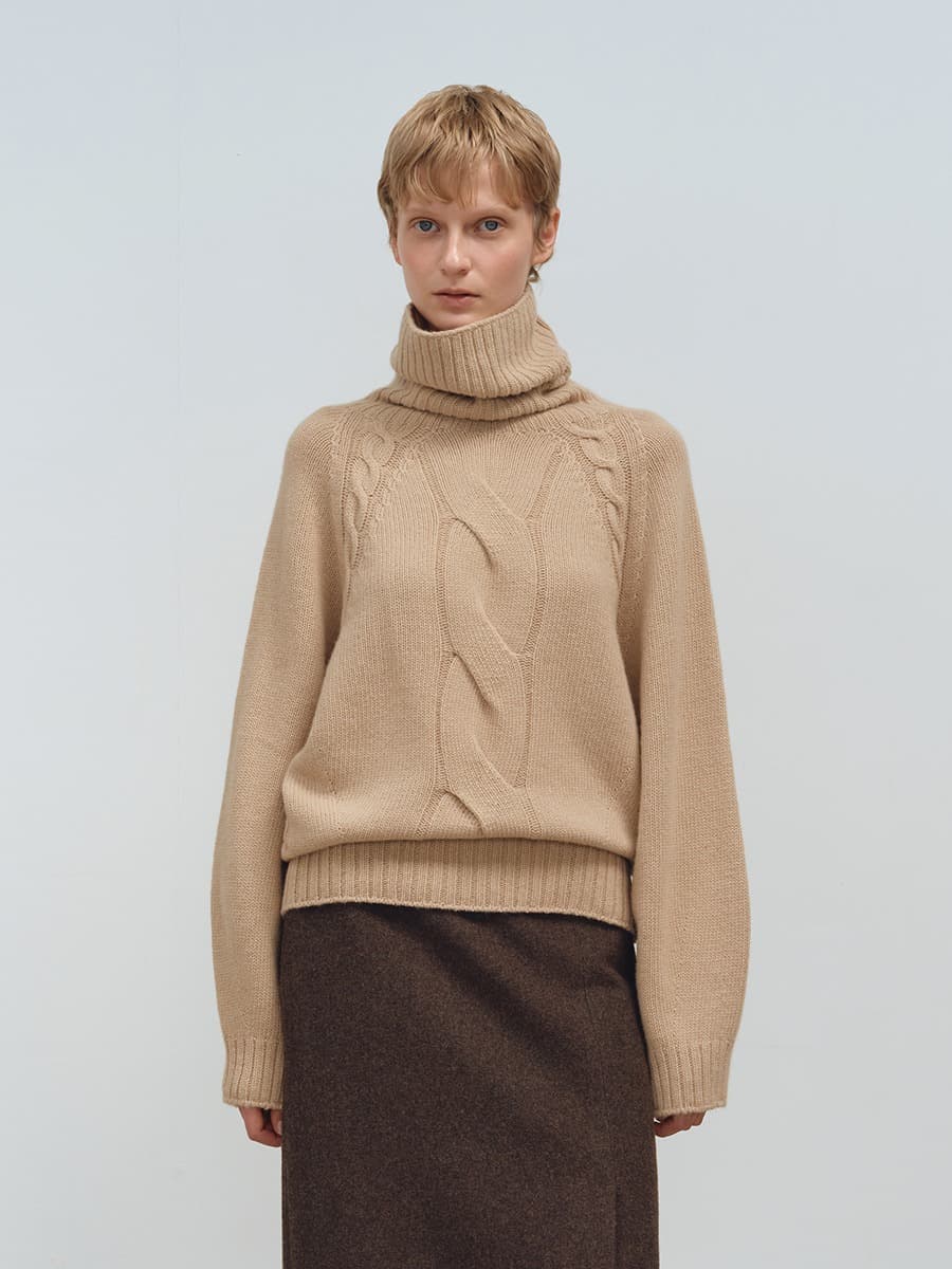 TFW RACCOON CABLE WHOLEGARMENT KNIT TURTLENECK TOP_BEIGE