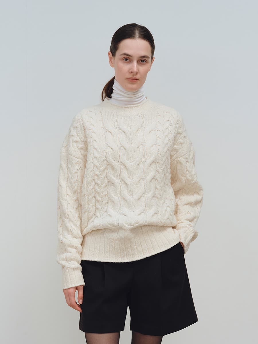 TFW WOOL BOUCLE CABLE KNIT TOP_IVORY