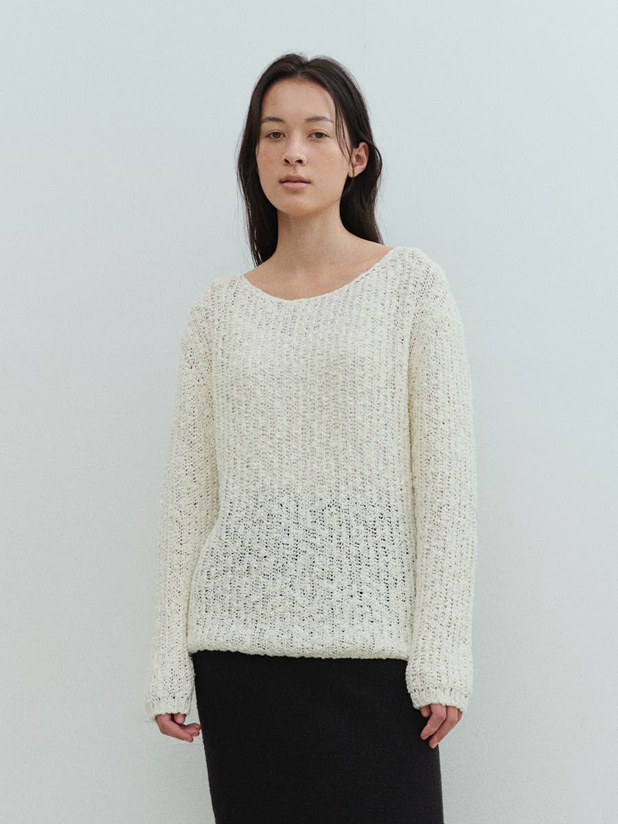 TVS LOOSE FIT BOUCLE KNIT TOP_IVORY