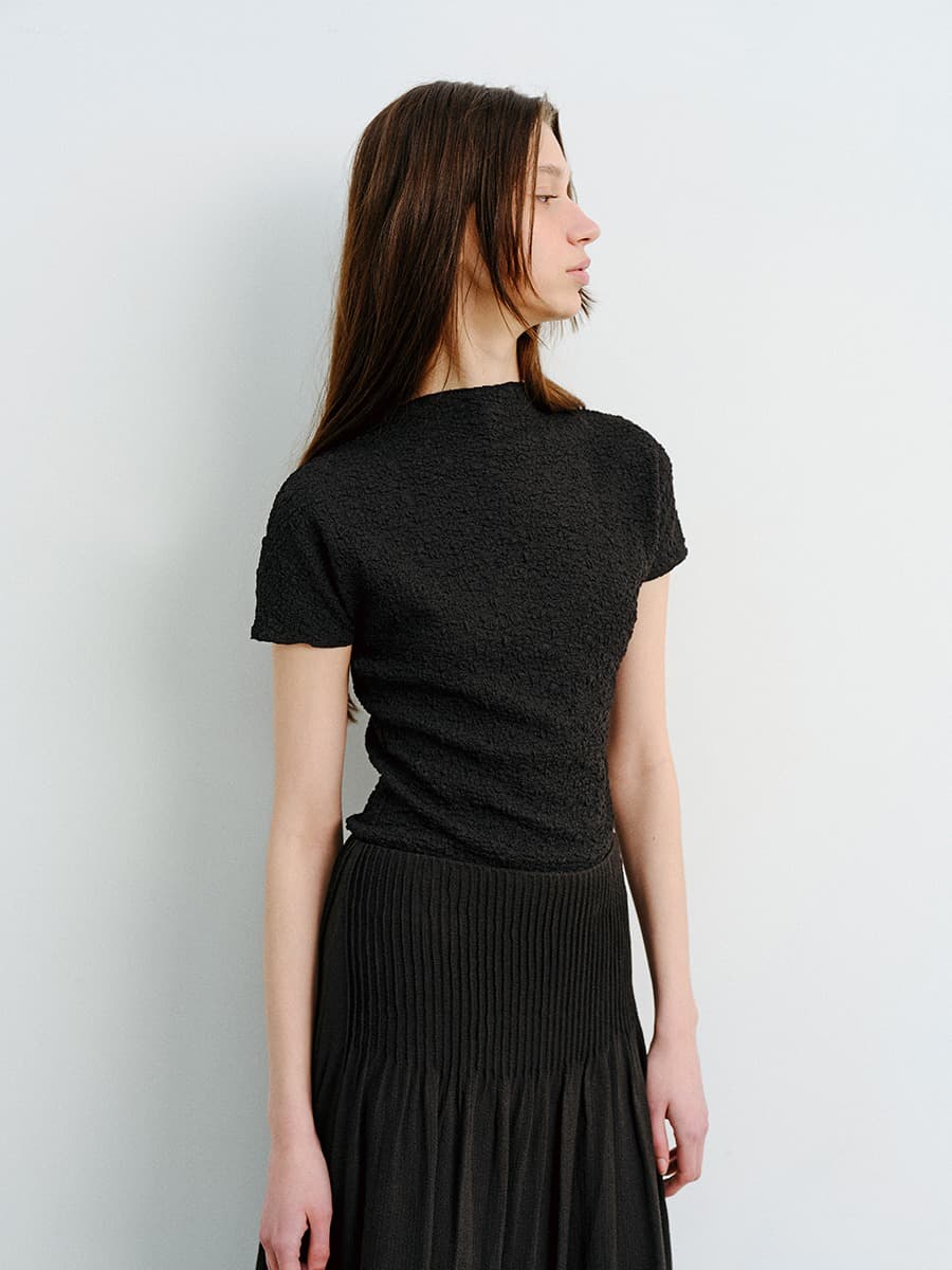 TVR CAP SLEEVE WRINKLE TOP_BLACK