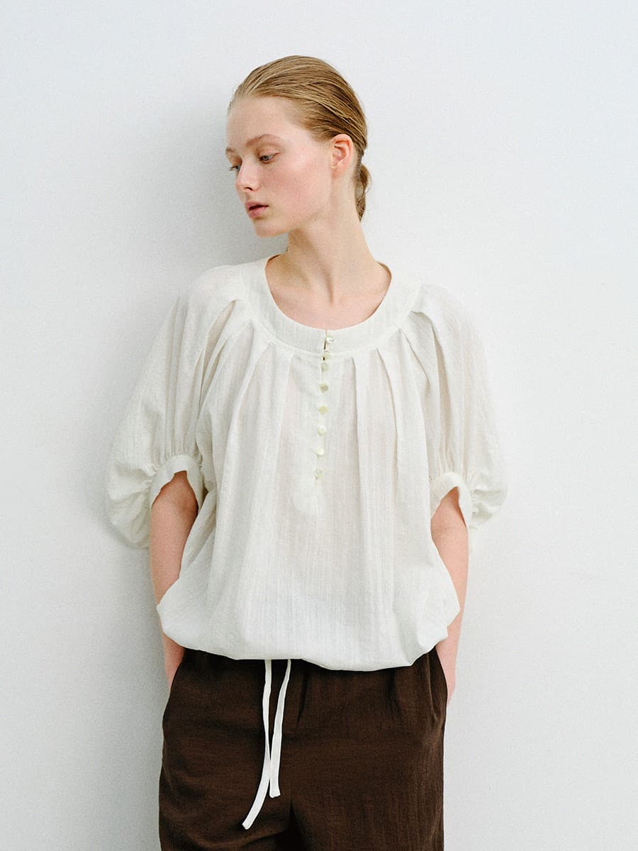 TVR BALLOON SLEEVE BLOUSE_IVORY