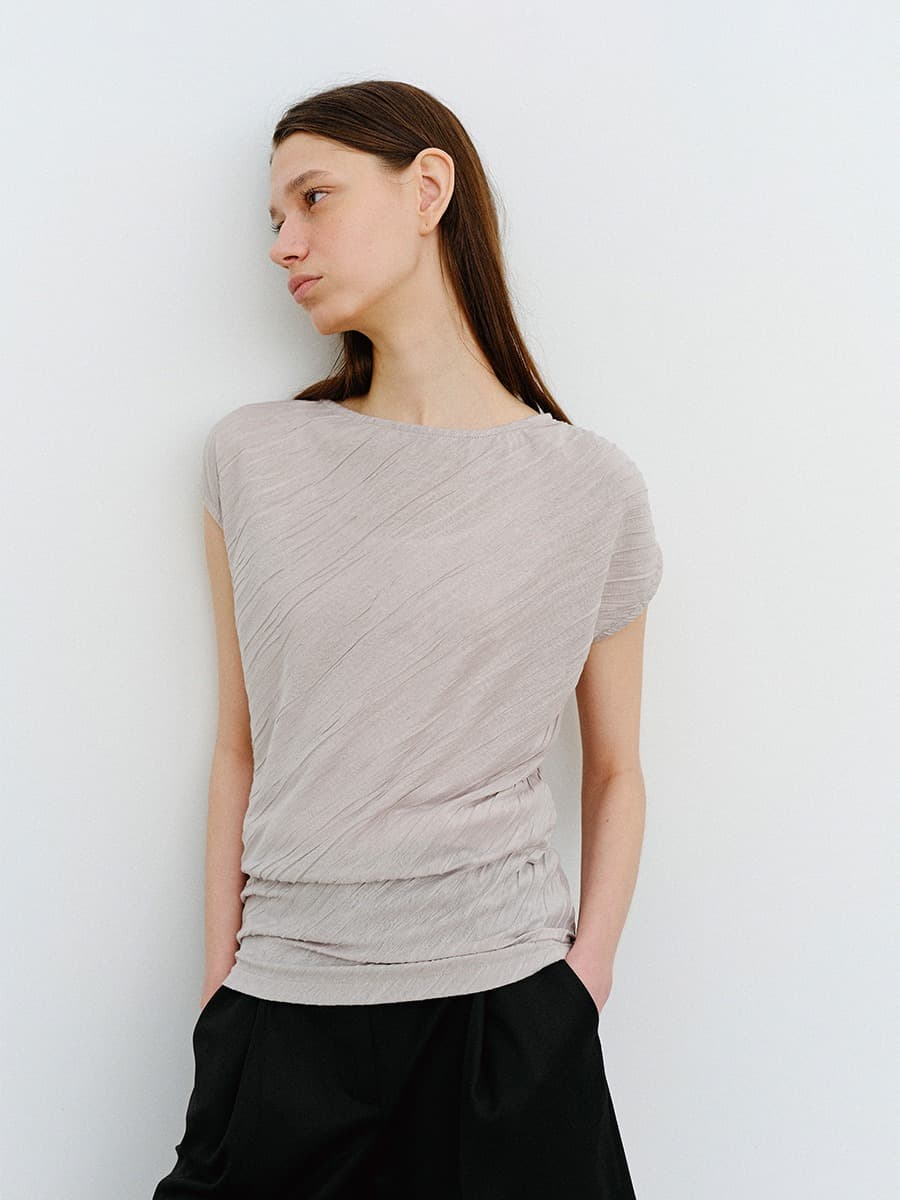 TVR ASYMMETRIC PLEATS TOP_BEIGE