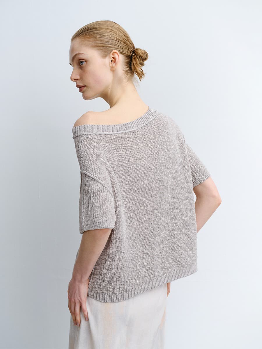 TVR ONE OFF-SHOULDER KNIT TOP_GREY