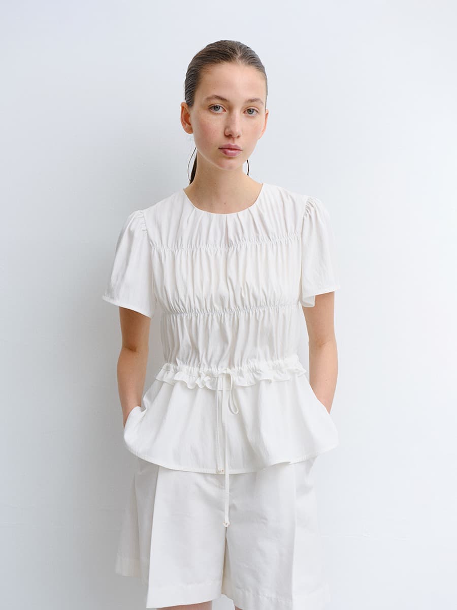 TVR RUFFLE SHIRRING BLOUSE_WHITE