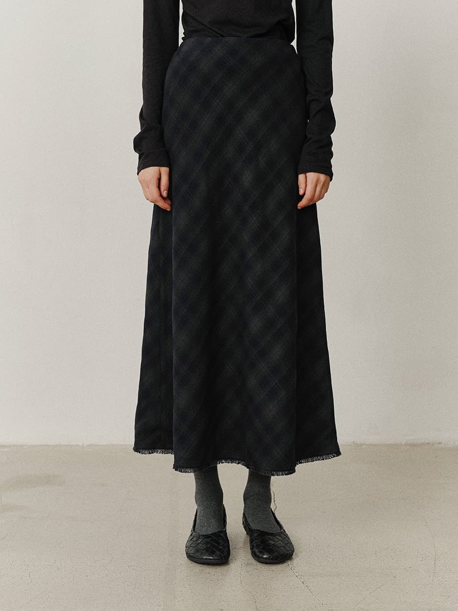TVF CHECK MAXI SKIRT_NAVY