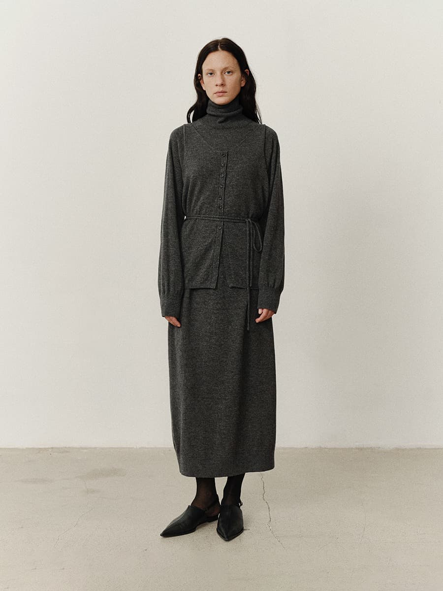TVF TURTLENECK LAYERED KNIT DRESS_CHARCOAL
