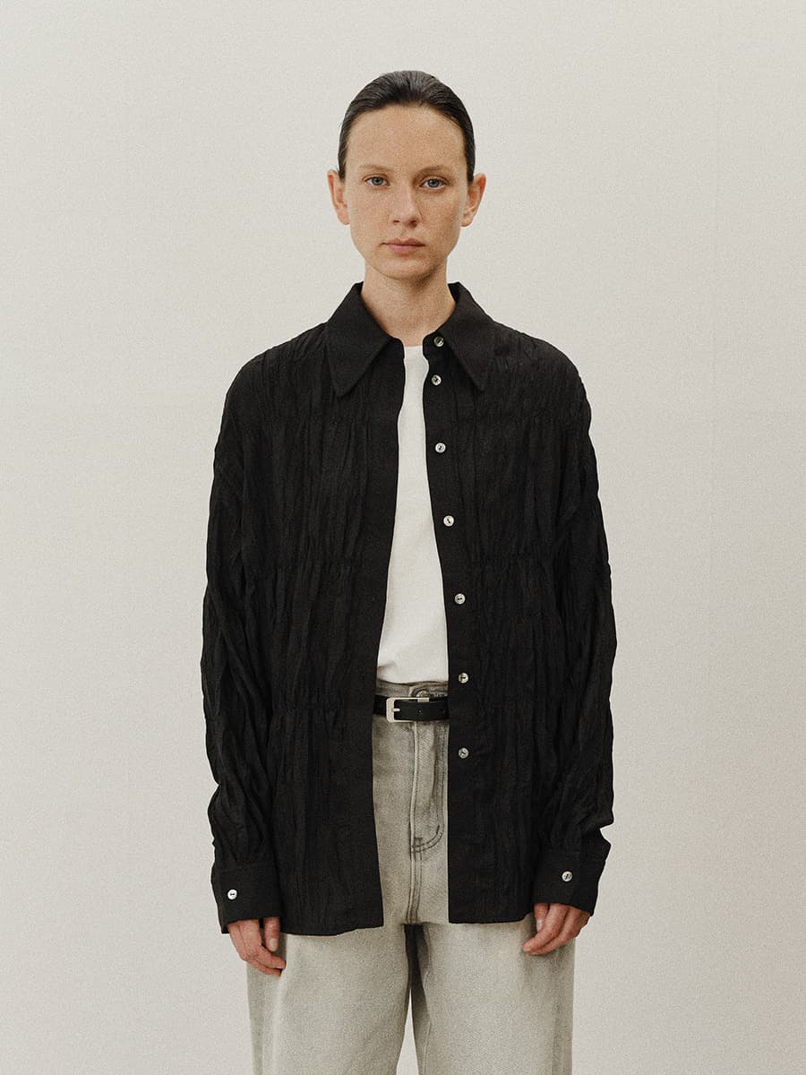 TVF CRINKLE COLLAR SHIRT_BLACK