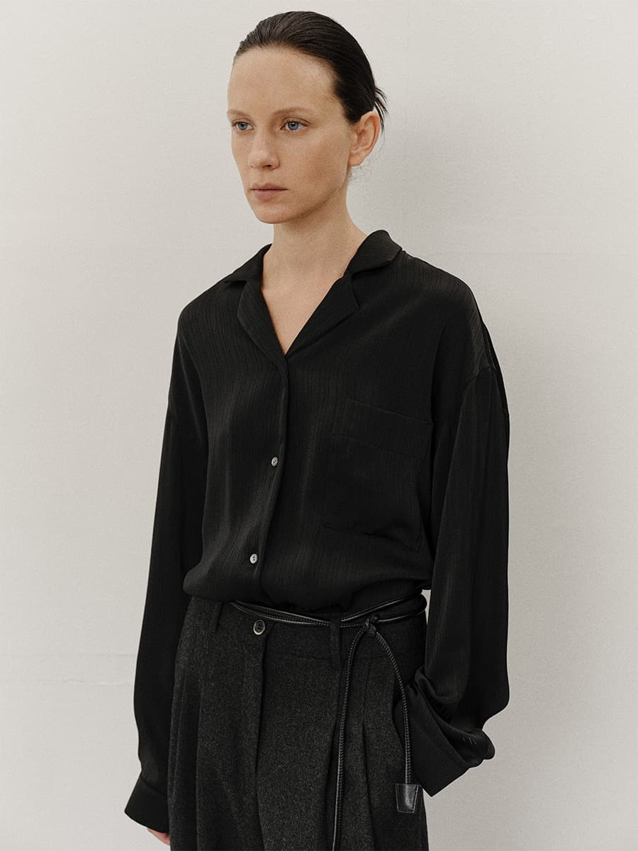 TVF GLOSSY STRIPED SHIRT_BLACK