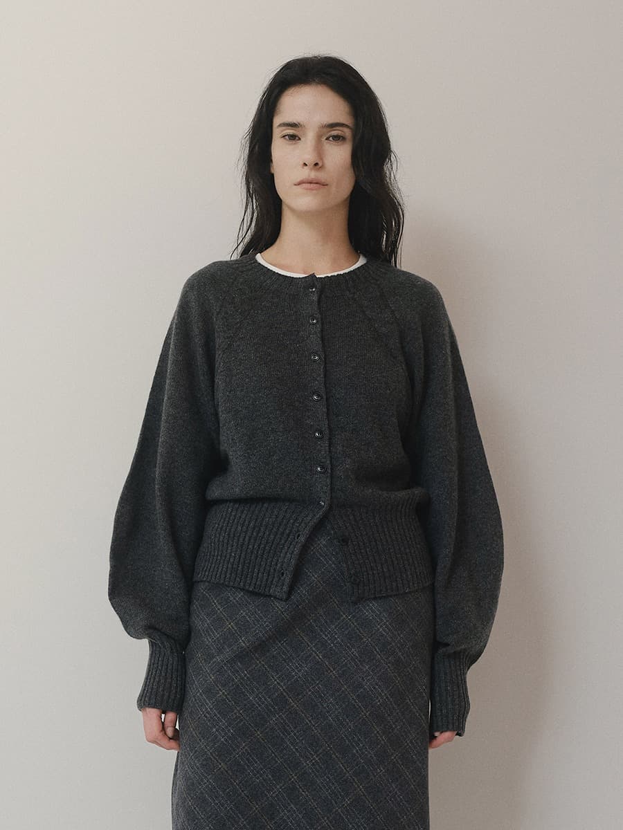 TVF MERINO WOOL CABLE KNIT CARDIGAN_CHARCOAL