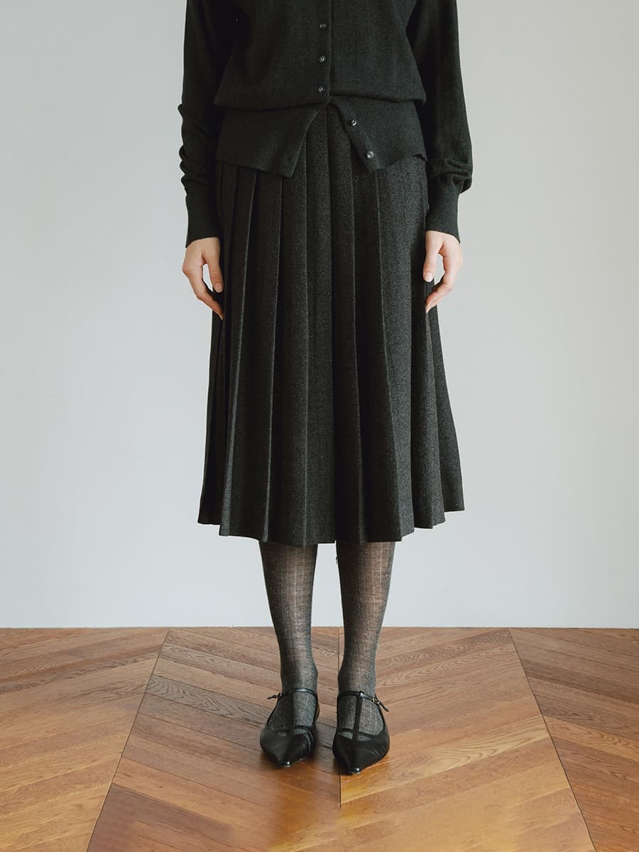 TVW WOOL PLEATS MID SKIRT_CHARCOAL