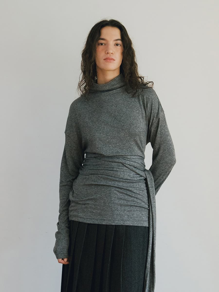 TVW MOCKNECK WOOL TIE TOP_CHARCOAL
