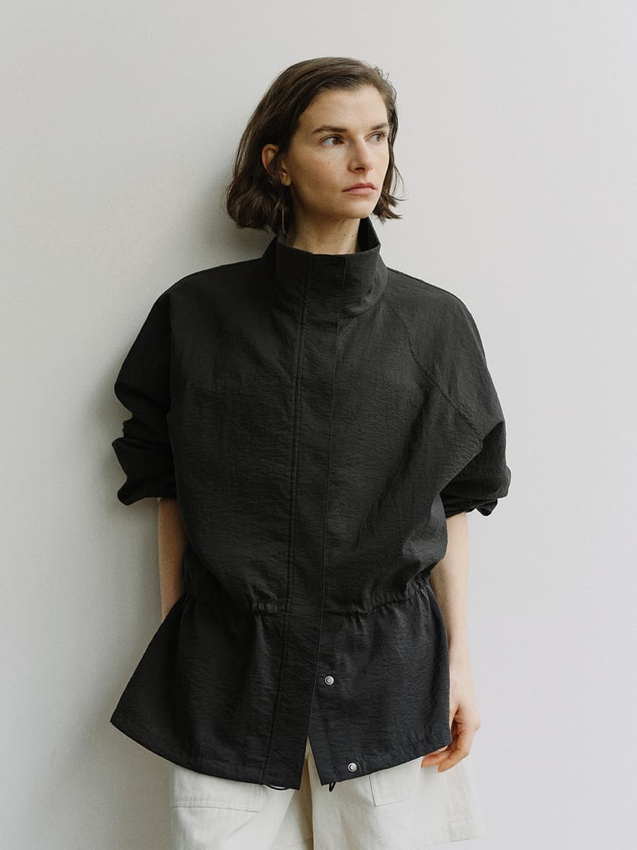 TIS AERO-SHEER RAGLAN WIND BREAKER_BLACK