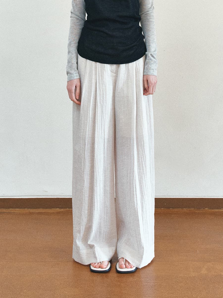 TIR SHEER TWO-TUCK WIDE PANTS_SAND — vue 1