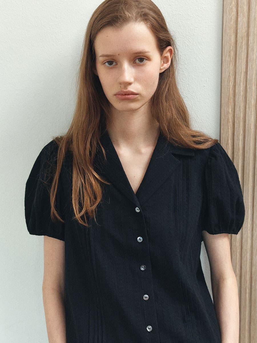 TIS PINTUCK OPEN COLLAR SHIRTS_BLACK