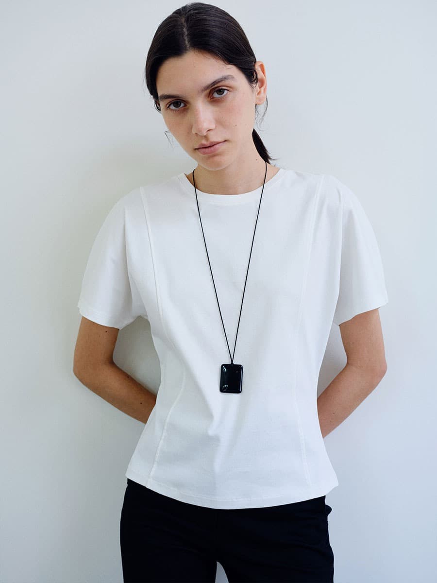 TIR CURVED LINE SILKET TOP_IVORY