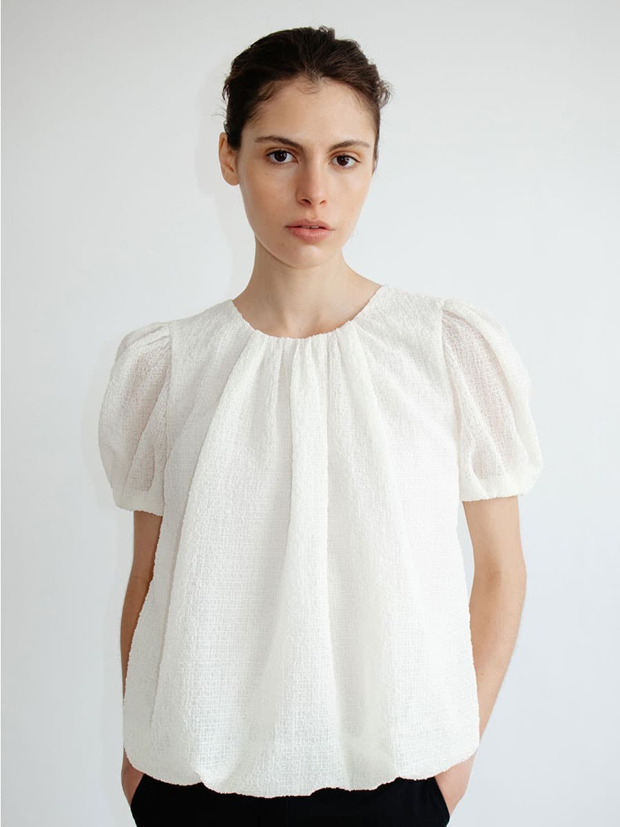TIR RELIEF TEXTURED BALLOON BLOUSE_IVORY