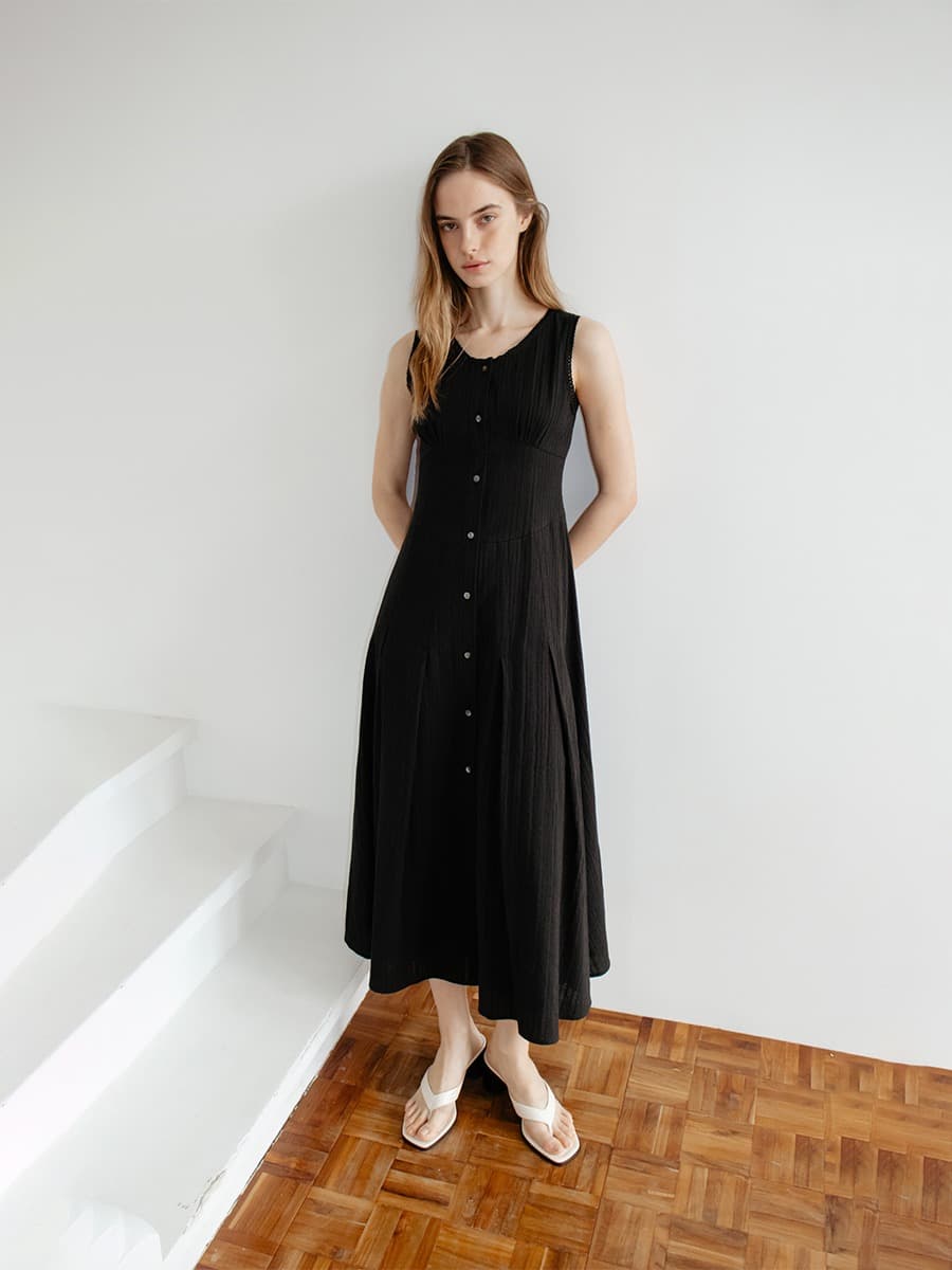 TIR CROCHET STRIPE SLEEVELESS DRESS_BLACK