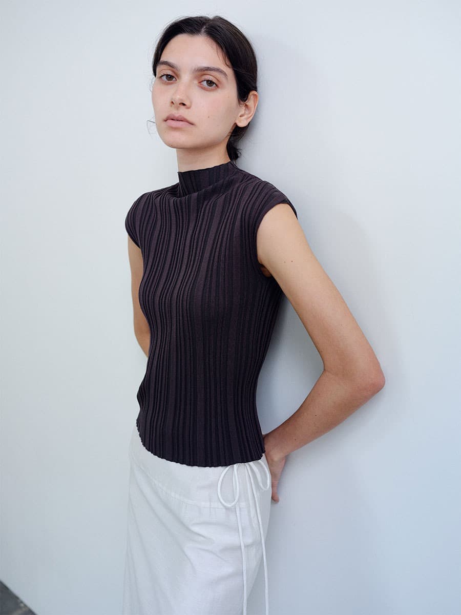 TIR PLEATED KNIT TOP_CHARCOAL