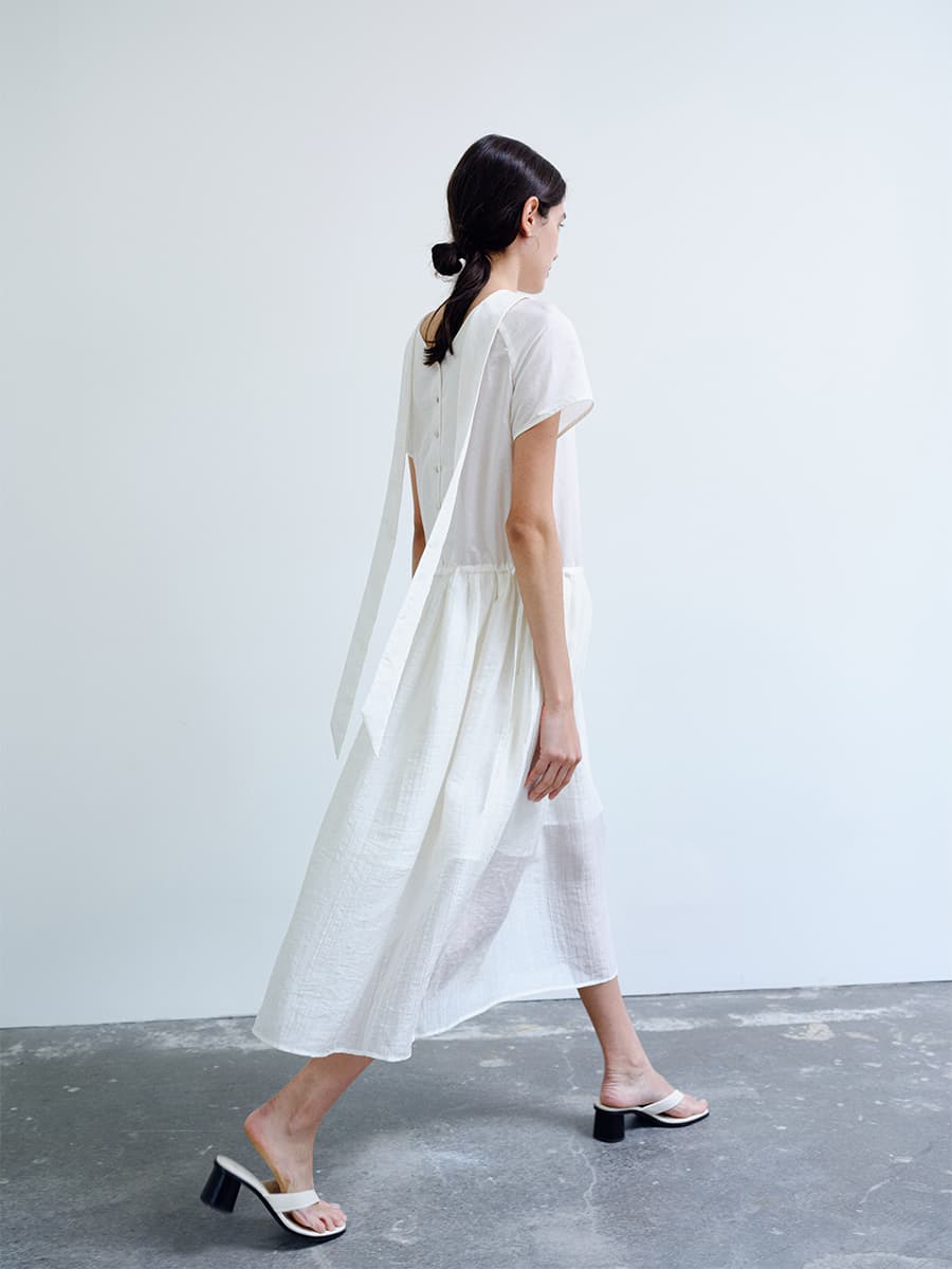 TIR ROLL COLLAR SHINING DRESS_CREAM — vue 2