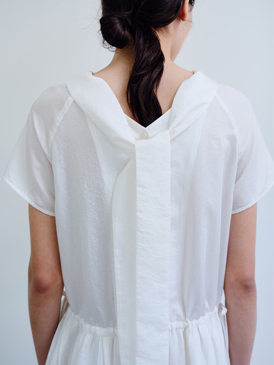 TIR ROLL COLLAR SHINING DRESS_CREAM — vue 10