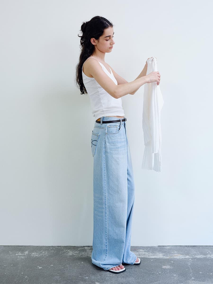 TIR BELTED LOOSE FIT DENIM_LIGHT BLUE — vue 5