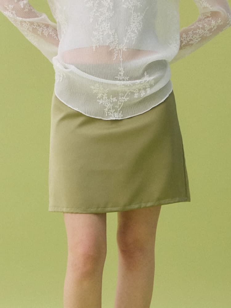 BLUR FLOWER TOP - WHITE