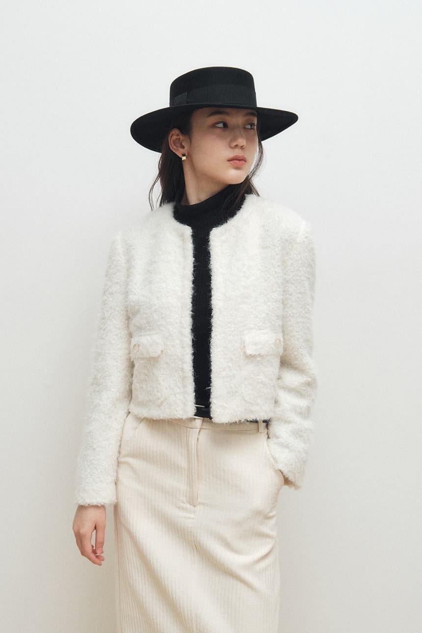 Soft Bouclé Cropped Cardigan (Ivory)
