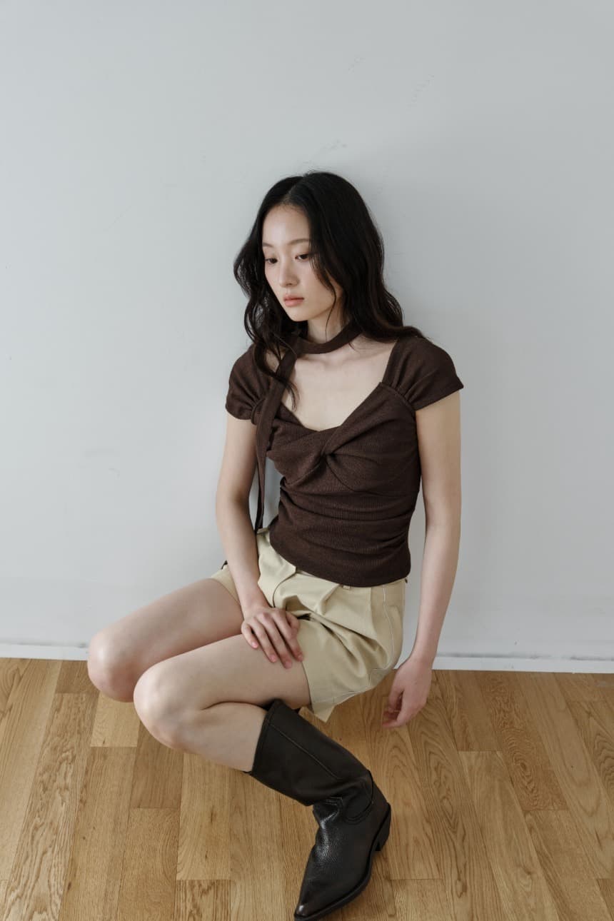 Scarf Twist Top (Brown)