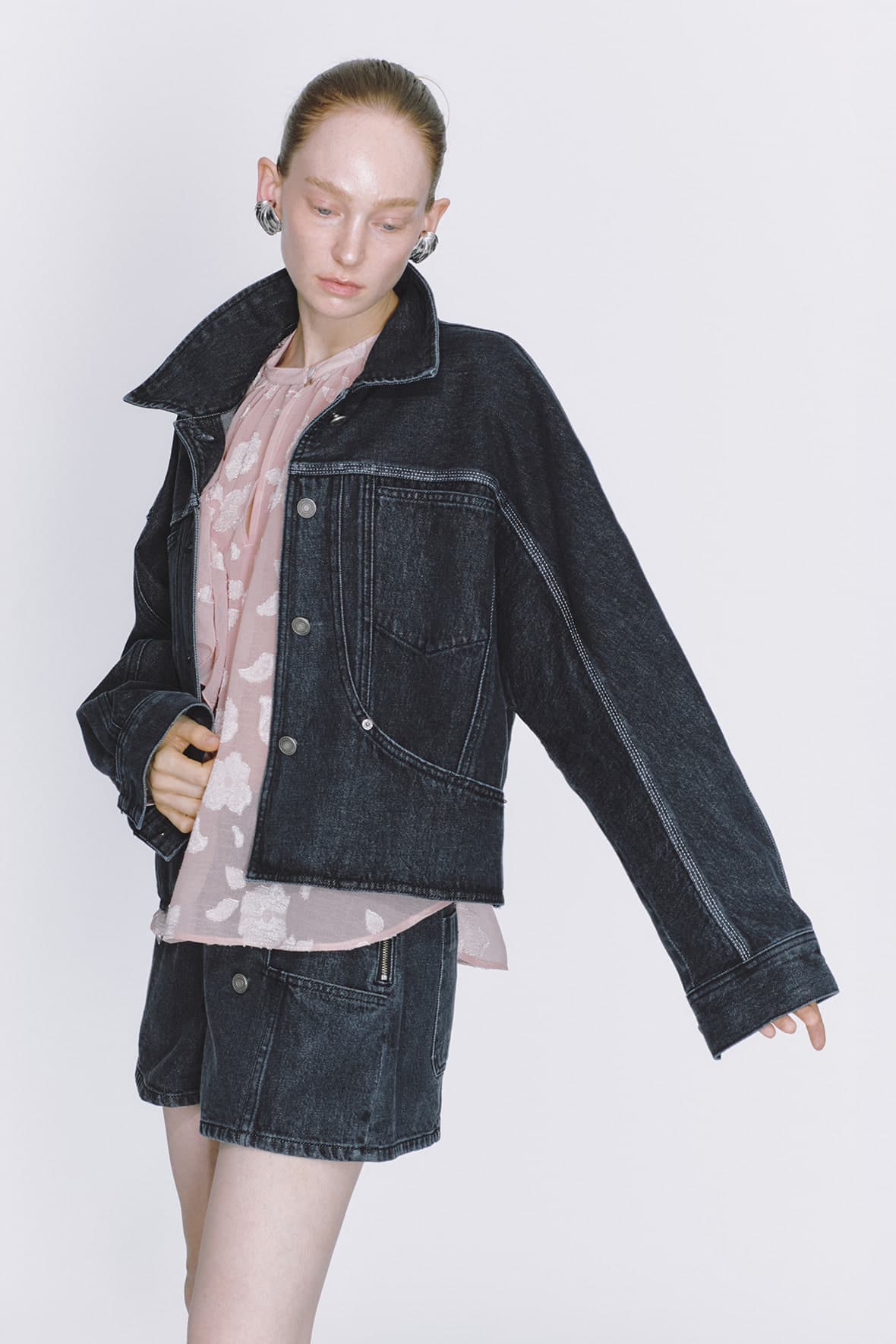 Curved Insert Pocket Dolman Sleeve Denim Jacket — vue 4
