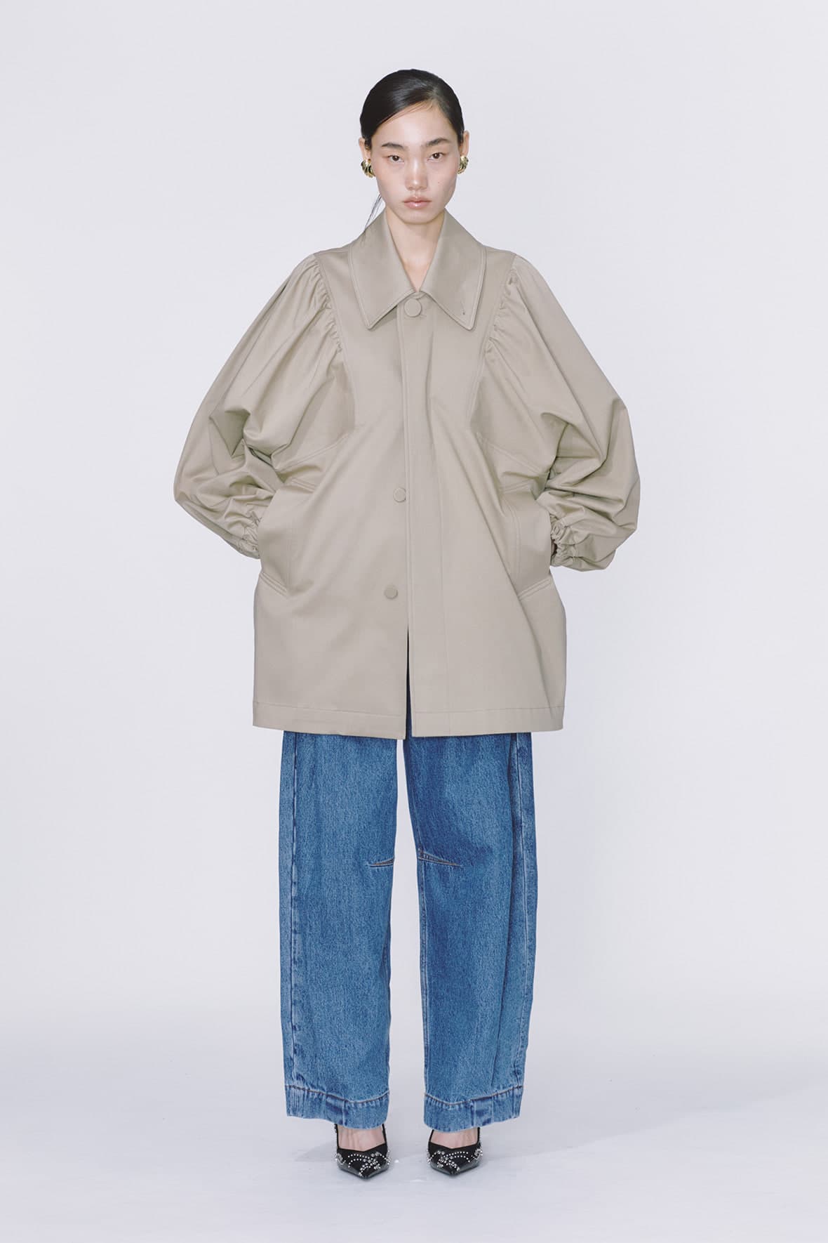 Shirred Square Armhole Hidden Button Mac Coat