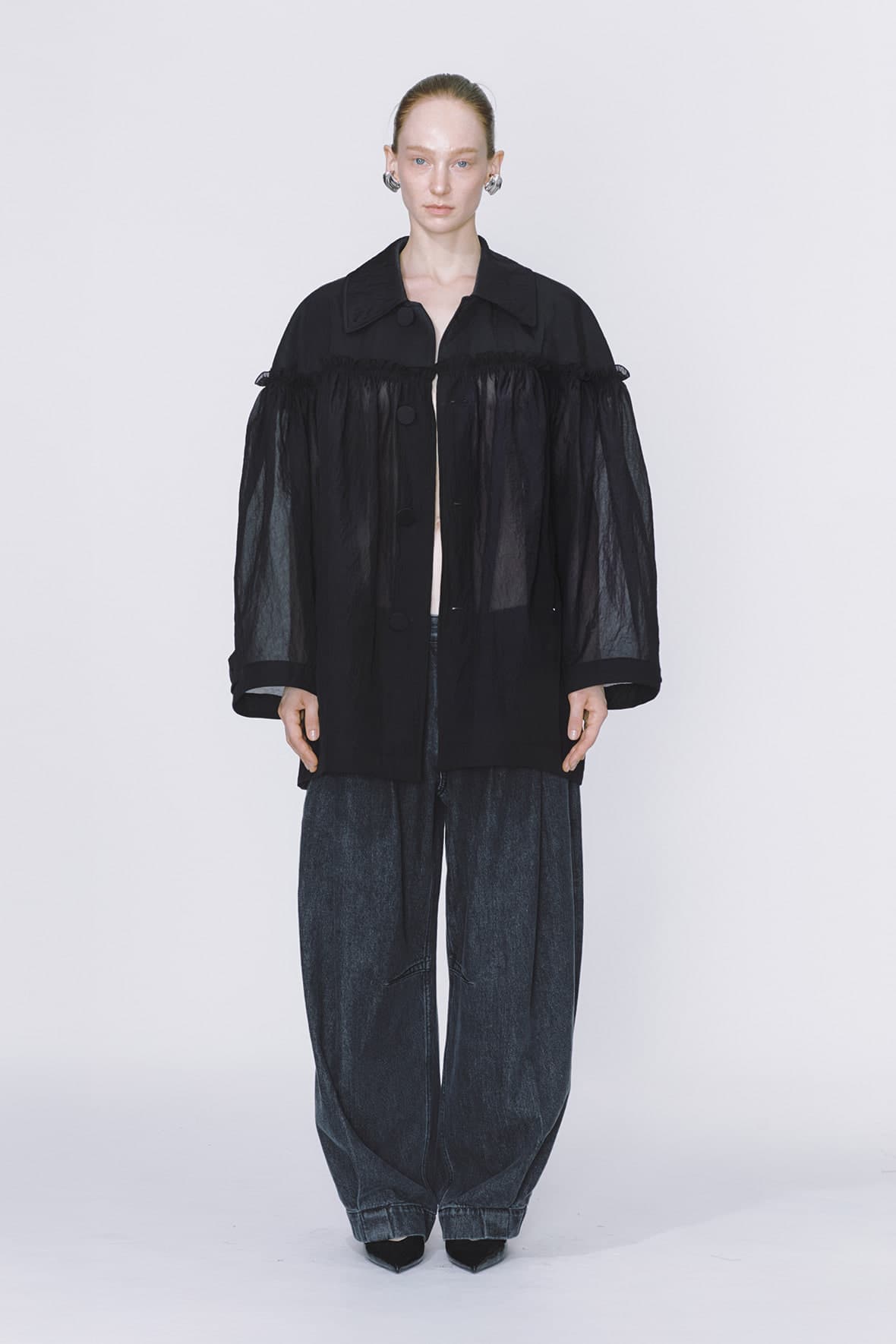 Half And Half Horizontal Ruffel Nylon Mac Coat — vue 1