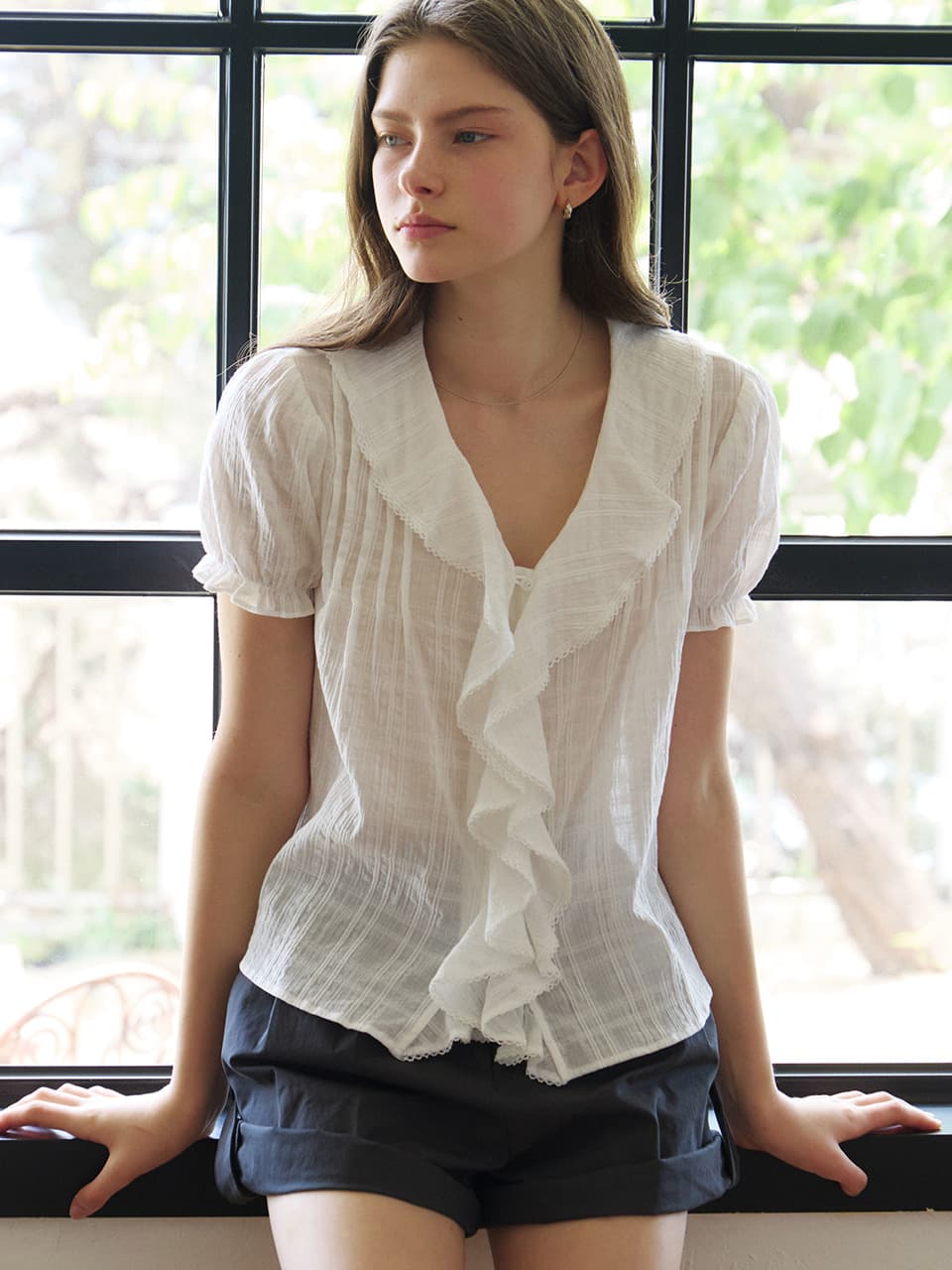 ruffle lace blouse (white) orc 6048 — vue 1