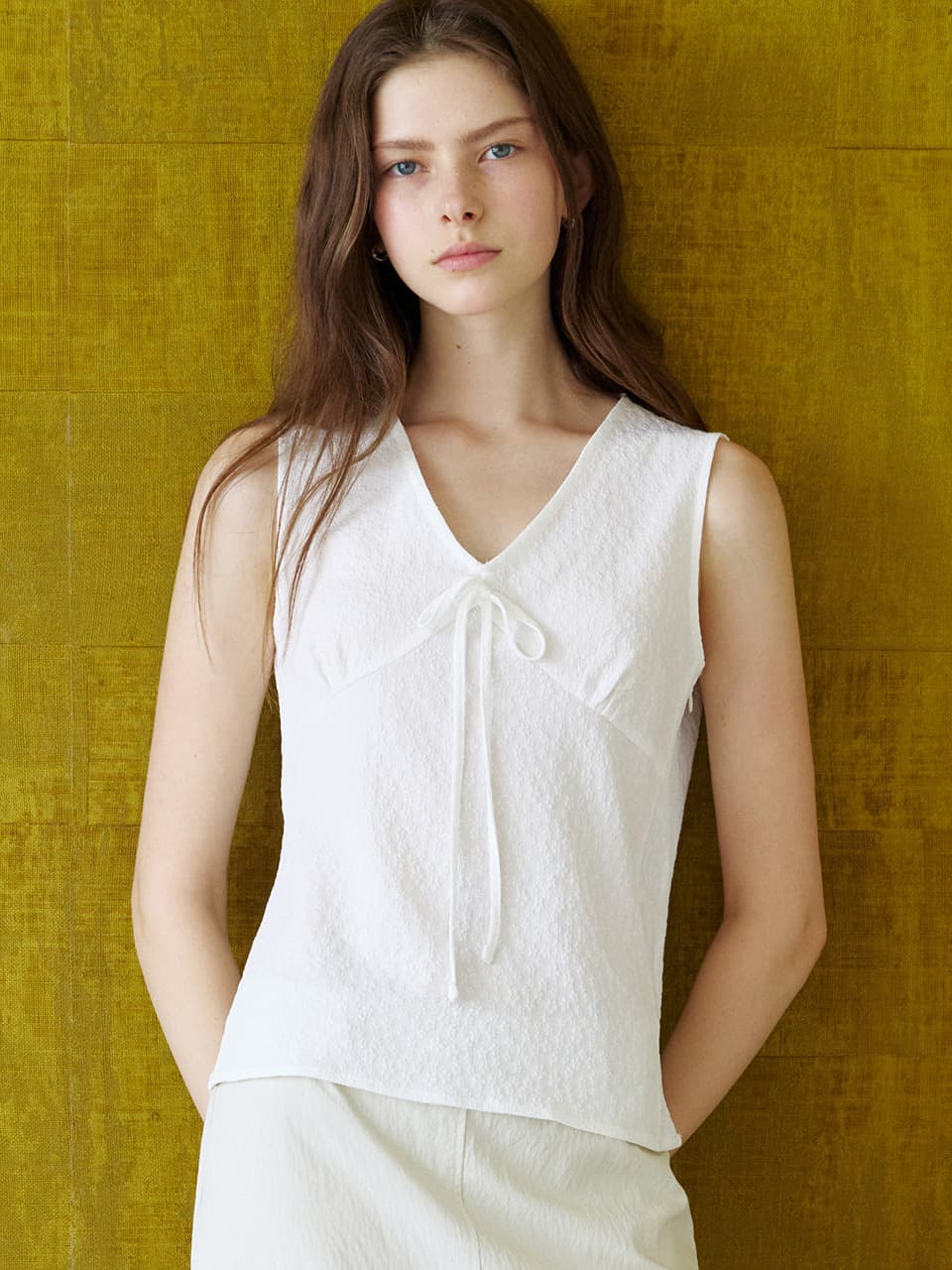 floral sleeveless blouse (white) orc 6052 — vue 1