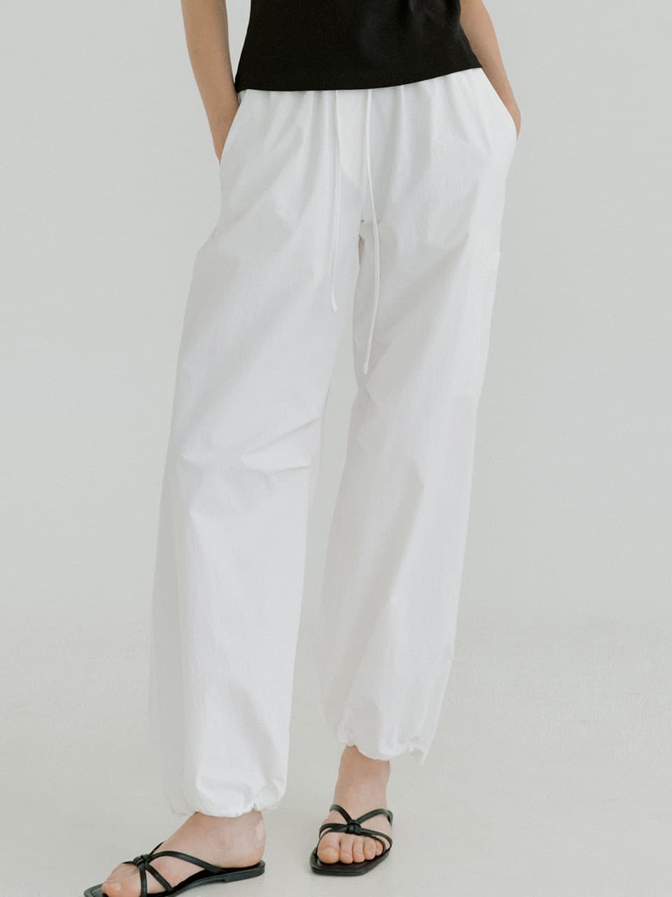 parachute pants (ivory) orc 6063