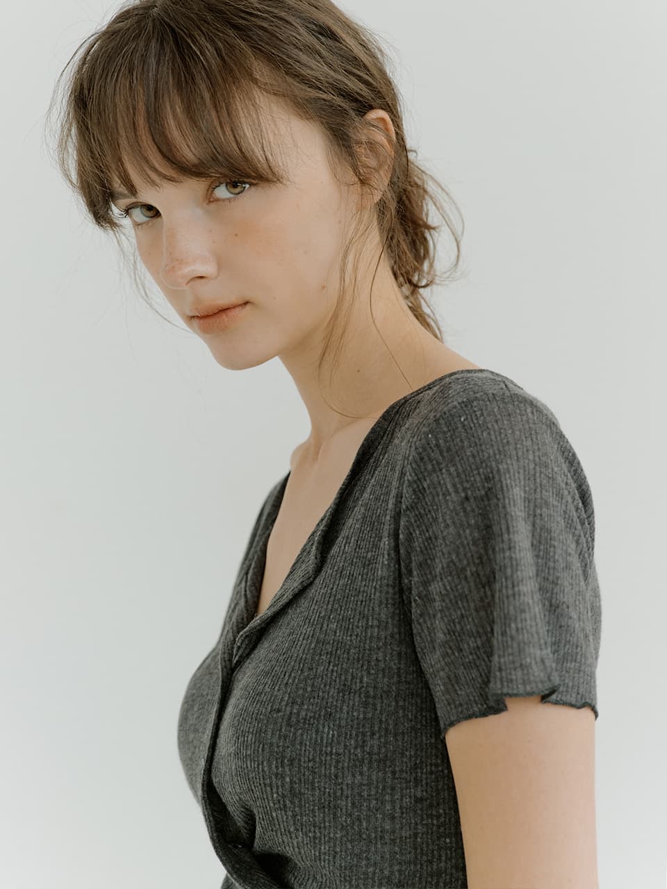 layered wrap detail T-shirt (charcoal) orc 6071 — vue 4