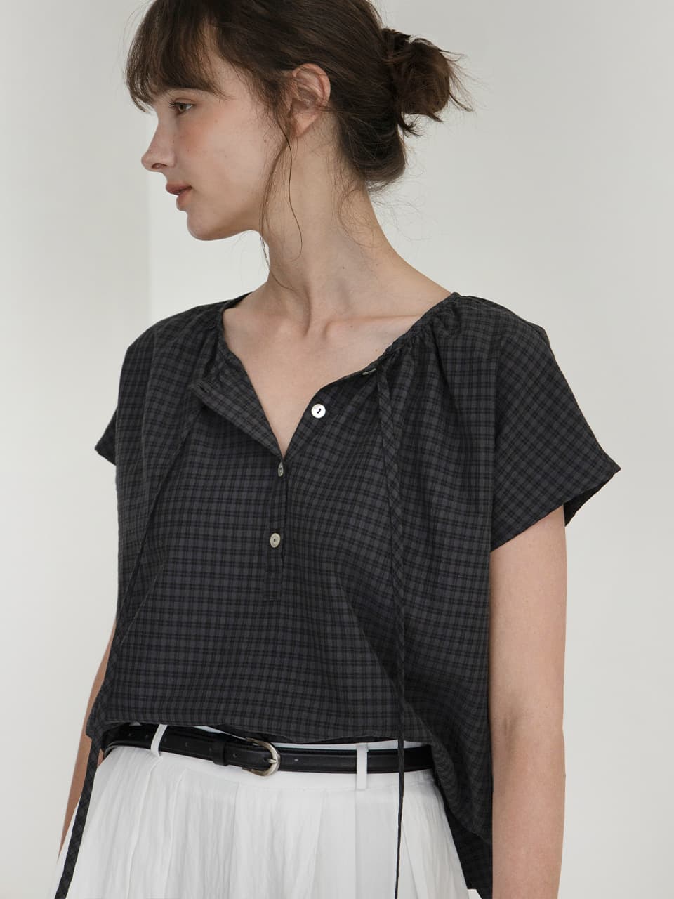 deep henly-neck check blouse (charcoal) orc 6078 — vue 1