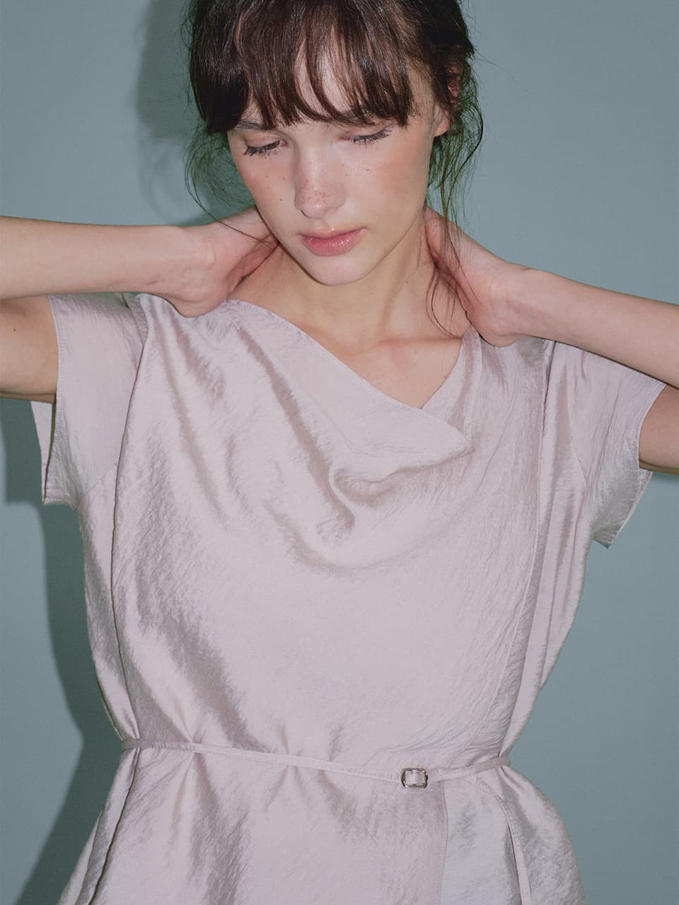double cowl neck blouse (mocha) orc 6081 — vue 4