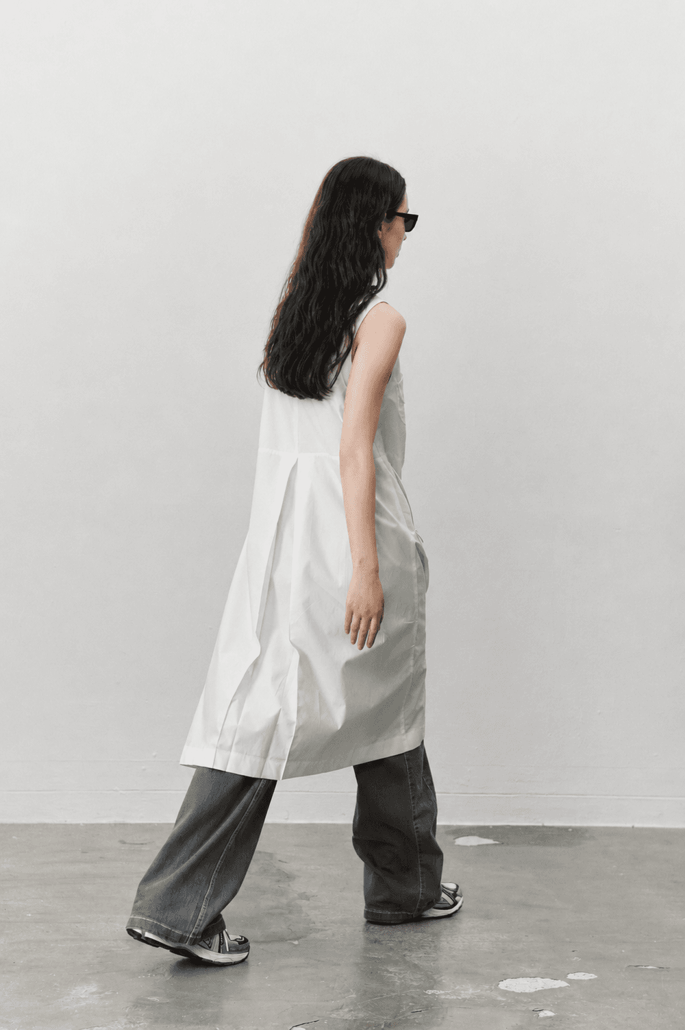 Round pocket cotton dress - White — vue 9