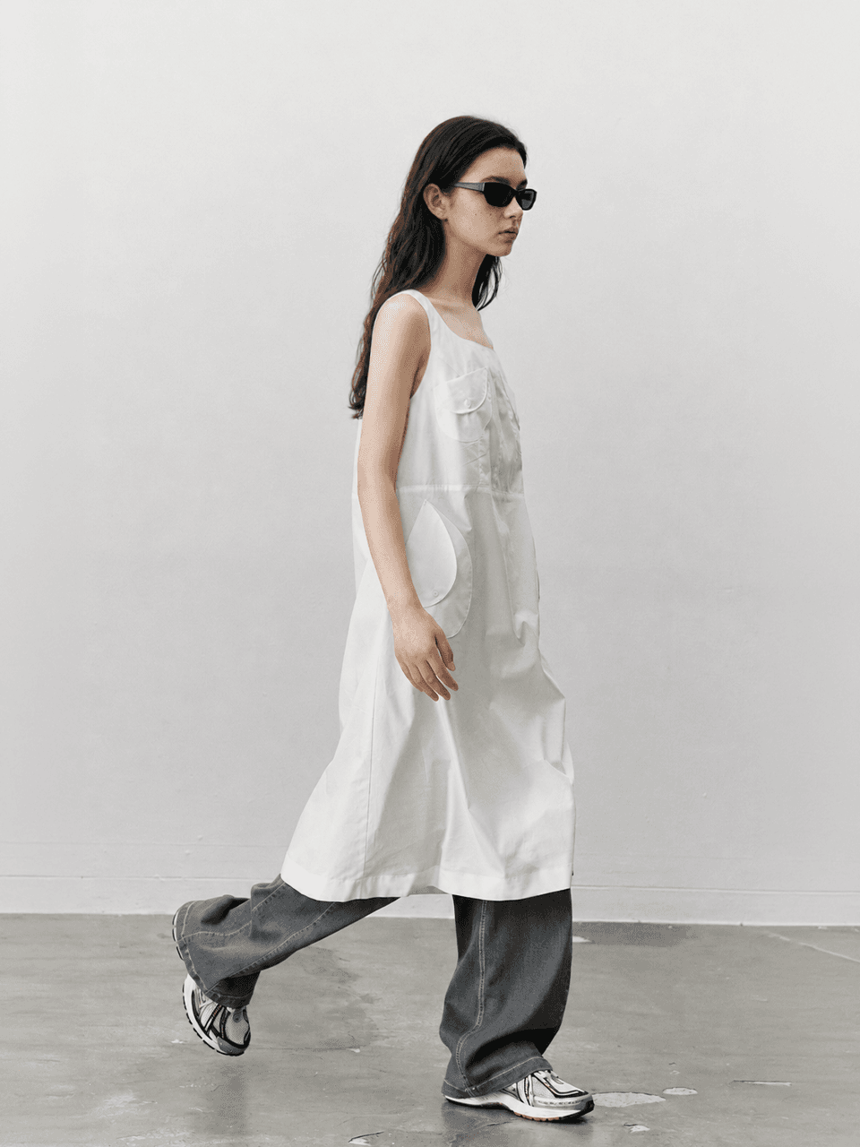 Round pocket cotton dress - White — vue 1