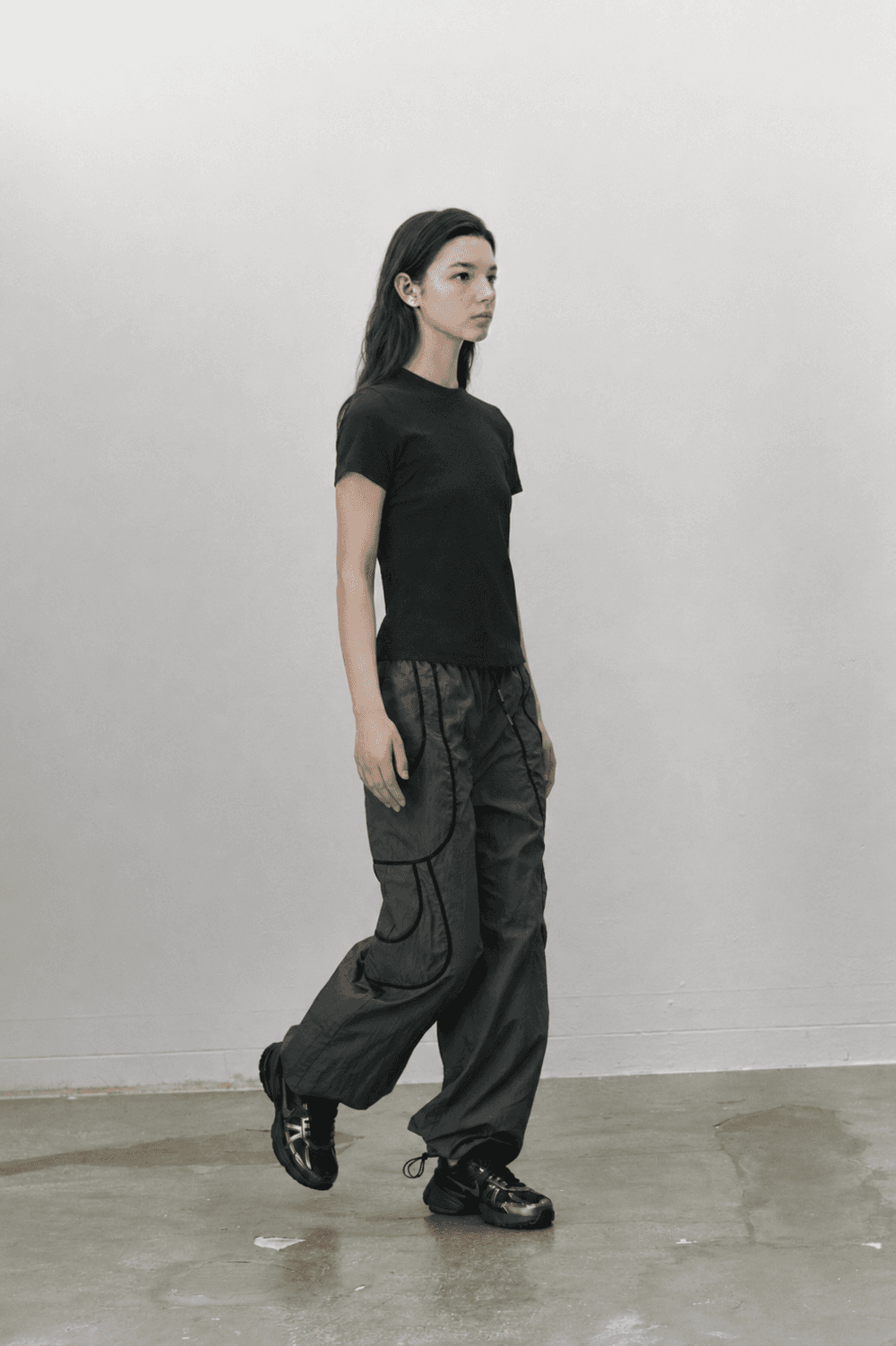 Cover stitch T shirt - Black — vue 4