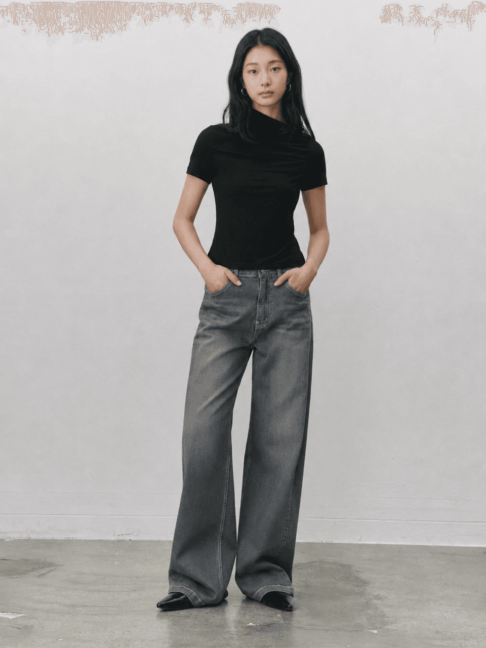 Shirring stretch T shirt - Black — vue 2