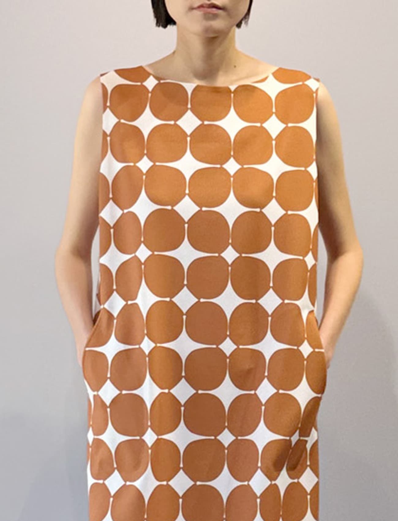Moon Jar Modern Dot Basic Dress (Brown)