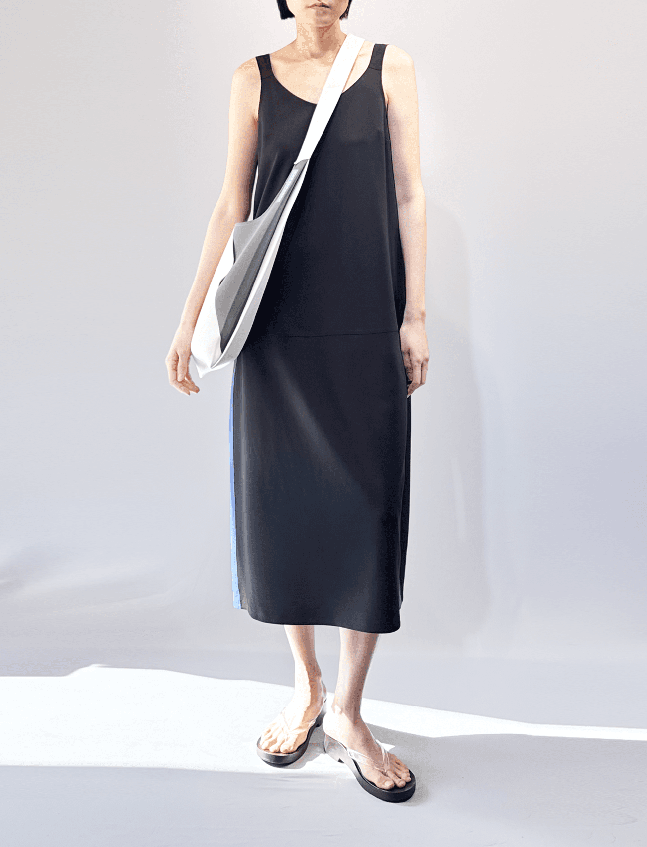 Soft V-Back Easy Maxi Dress