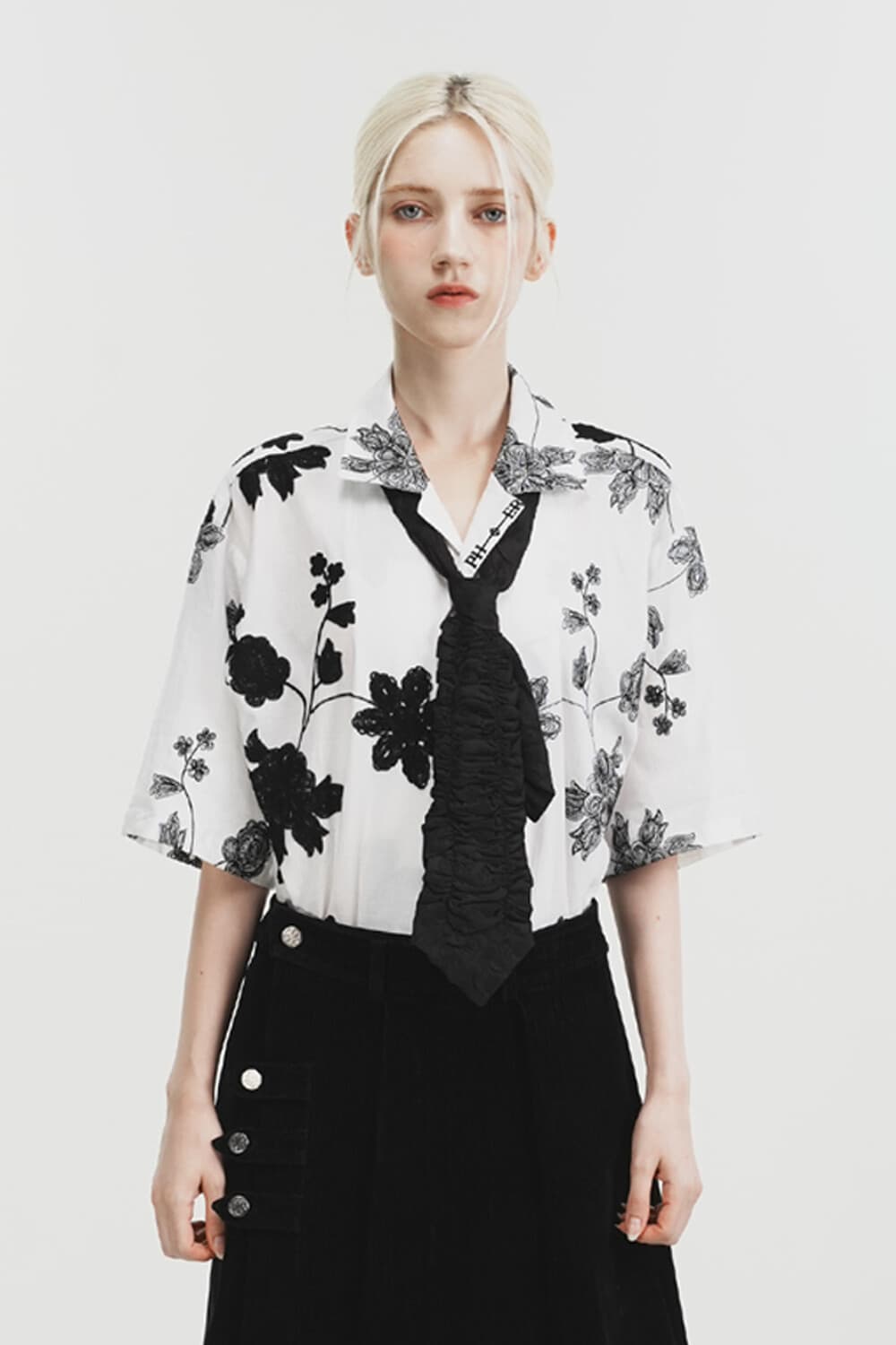 Unbalance Flower Half Shirt
