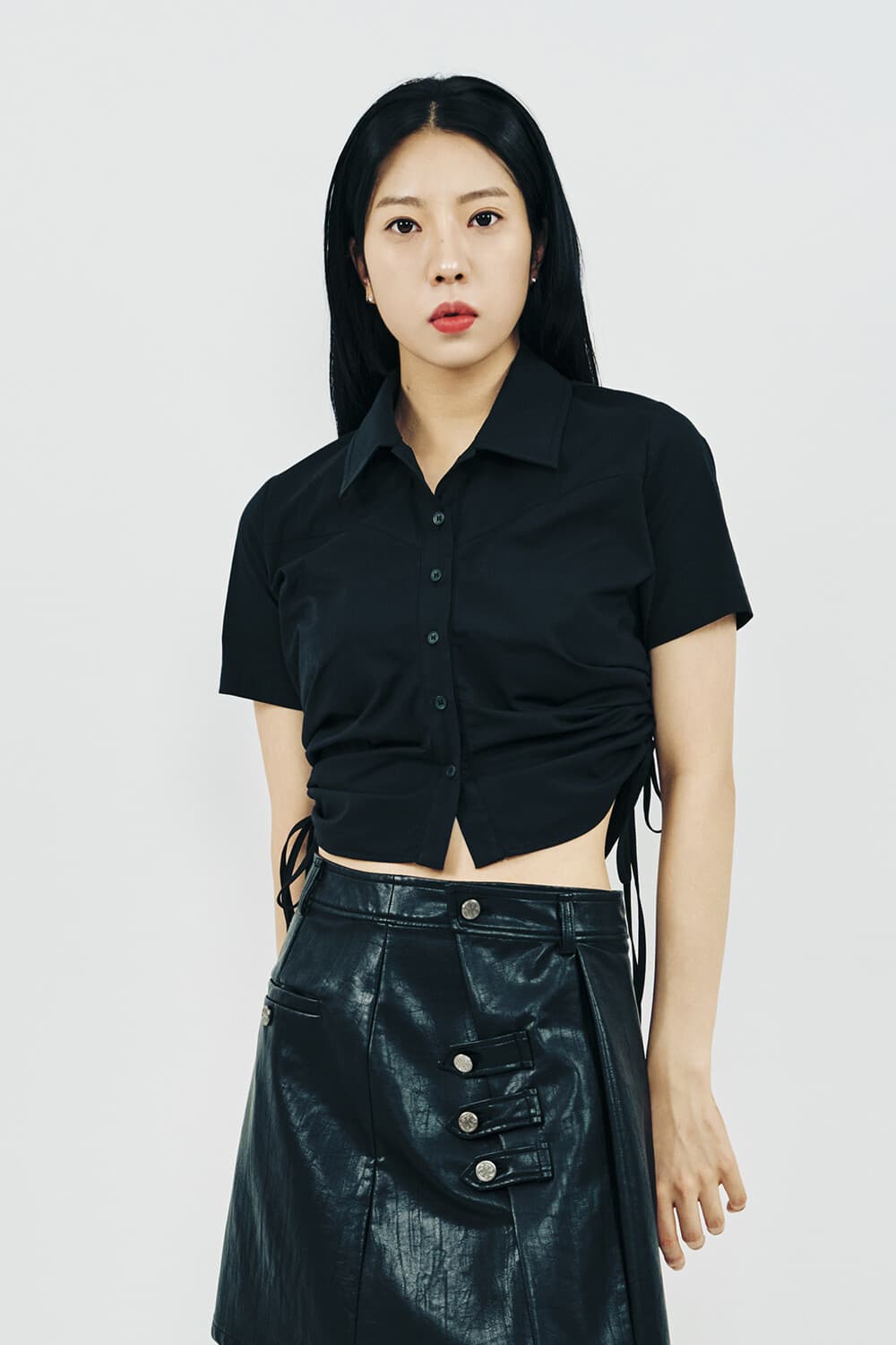 Shirring Half Sleeve Shirt (Black)