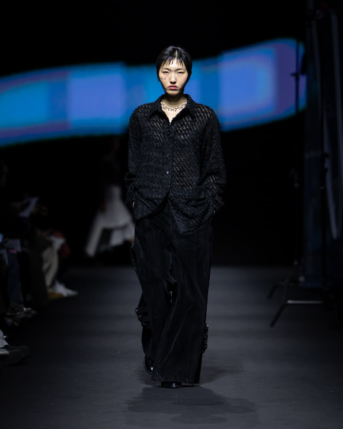 Tassel Fly Shirt (Black) — vue 2