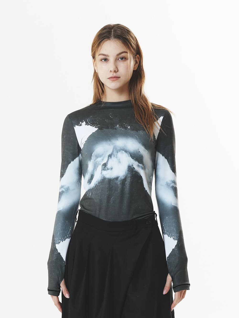 [3차 재입고] Print Long Sleeve Mock Neck T-Shirt ([Mountain])