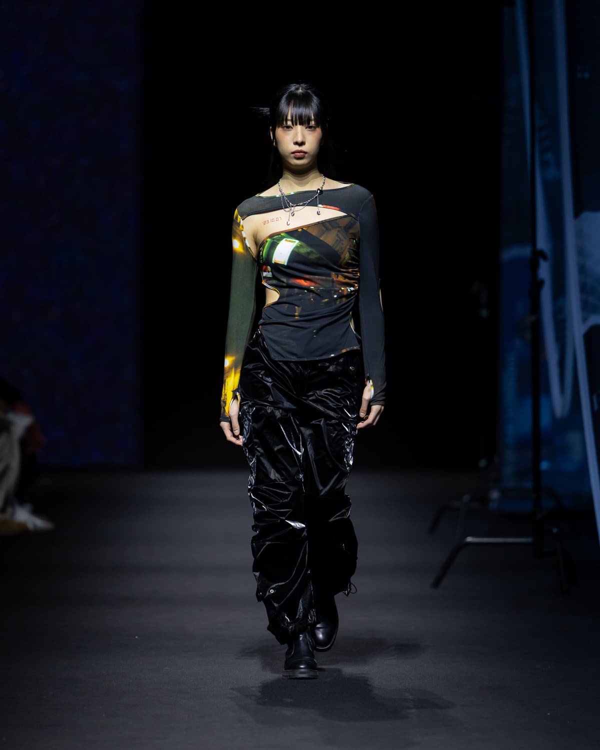 Hole Shirring T-Shirt (Paris) — vue 2
